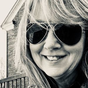 Meet your Posher, Jo